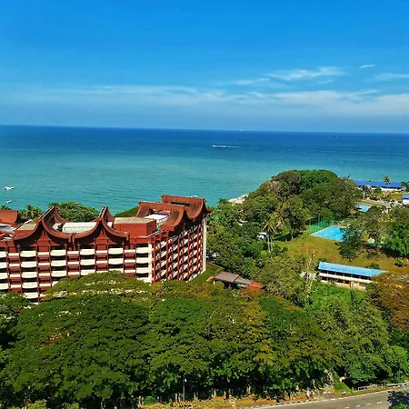 Airbnb At Sri Sayang Batu Ferringhi Beach Exterior photo