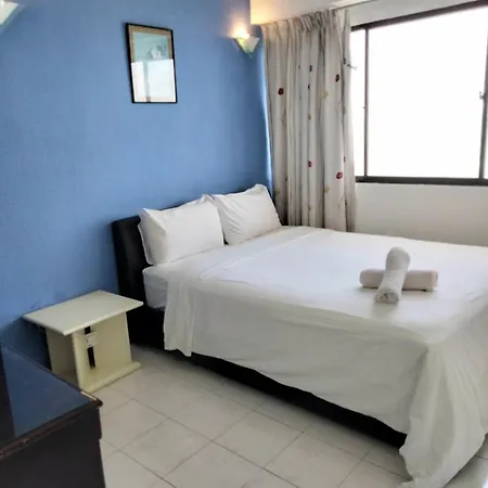 Airbnb At Sri Sayang Batu Ferringhi Beach Room photo