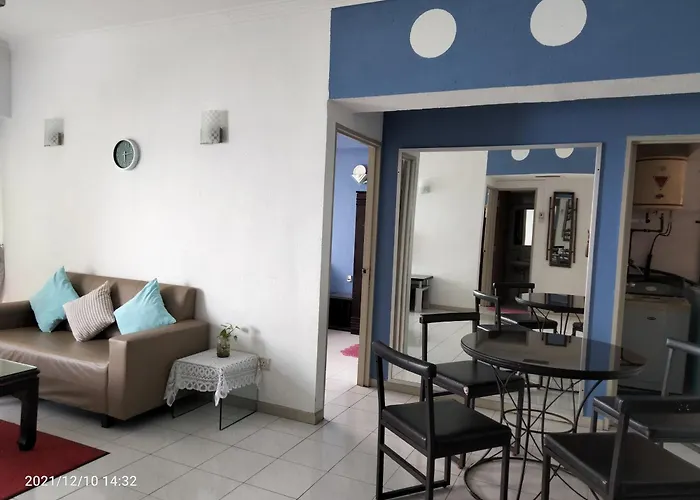 Airbnb At Sri Sayang Batu Ferringhi Beach
