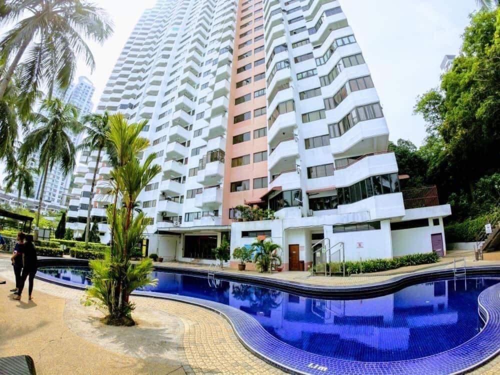 Airbnb At Sri Sayang * Batu Ferringhi