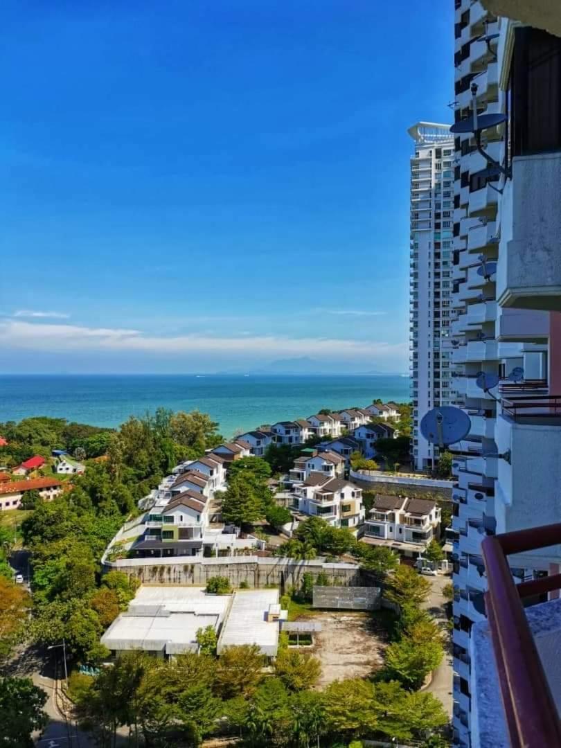 Airbnb At Sri Sayang *