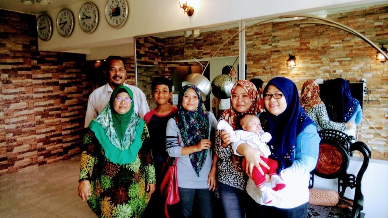 Airbnb At Sri Sayang