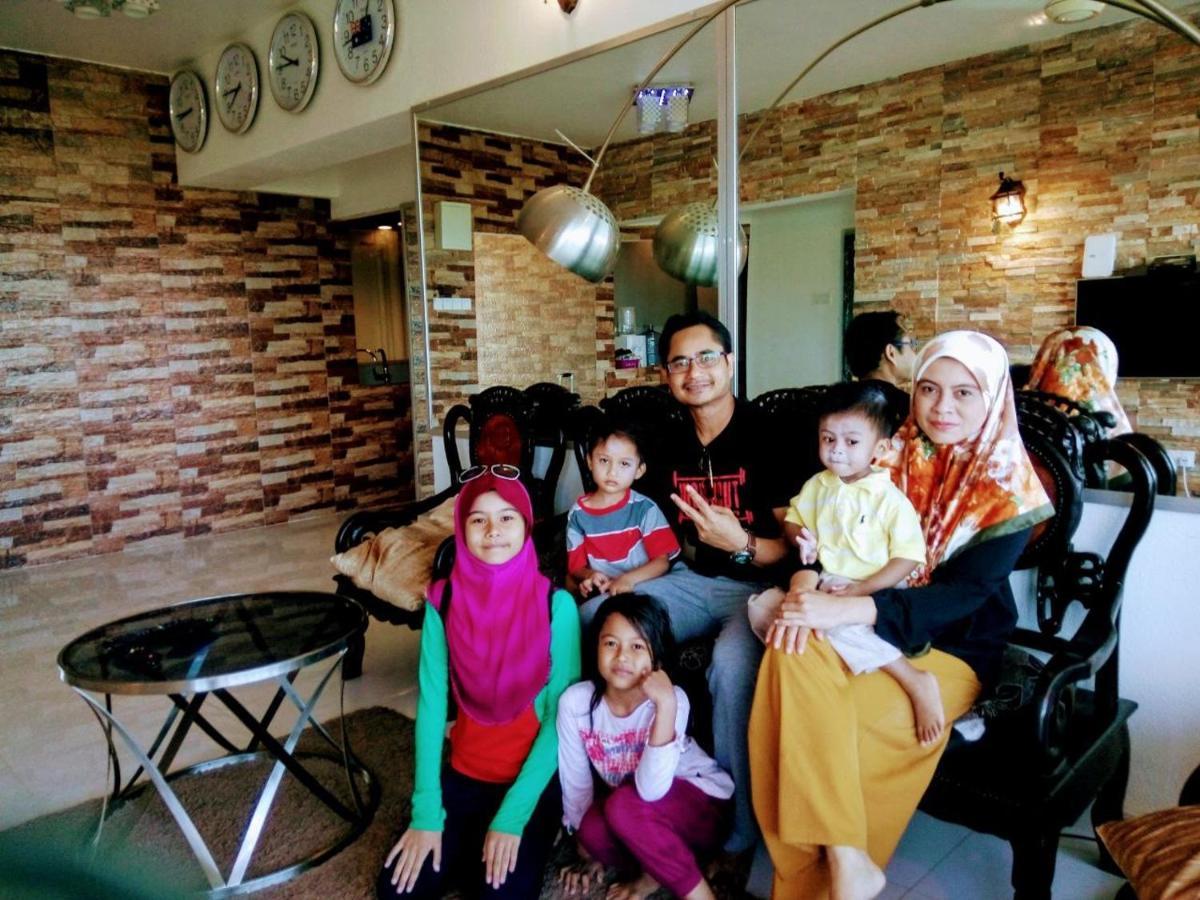 Airbnb At Sri Sayang Batu Ferringhi