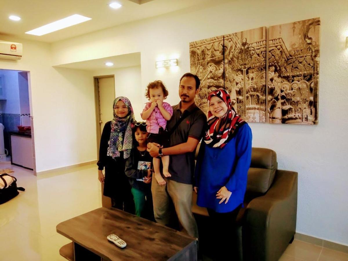 Airbnb At Sri Sayang Batu Ferringhi