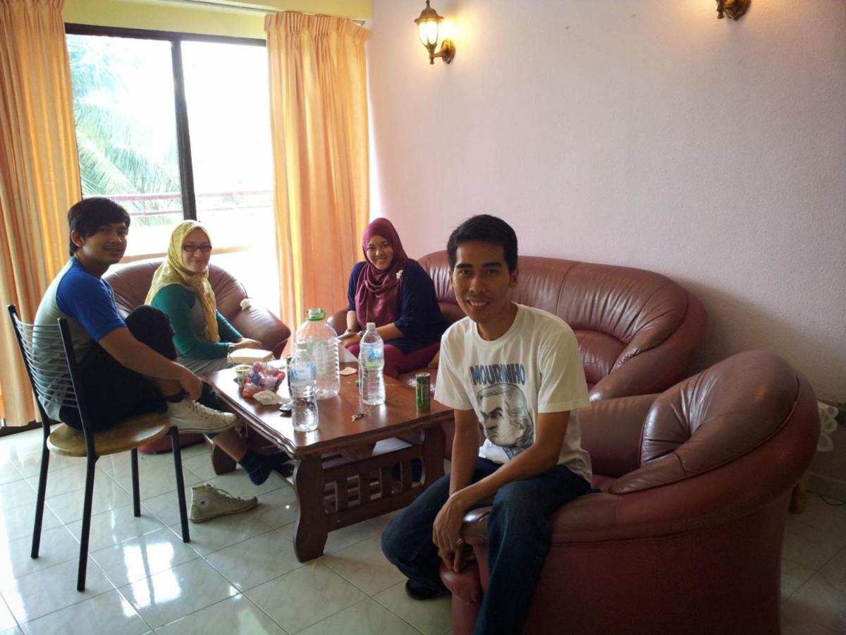 Airbnb At Sri Sayang *