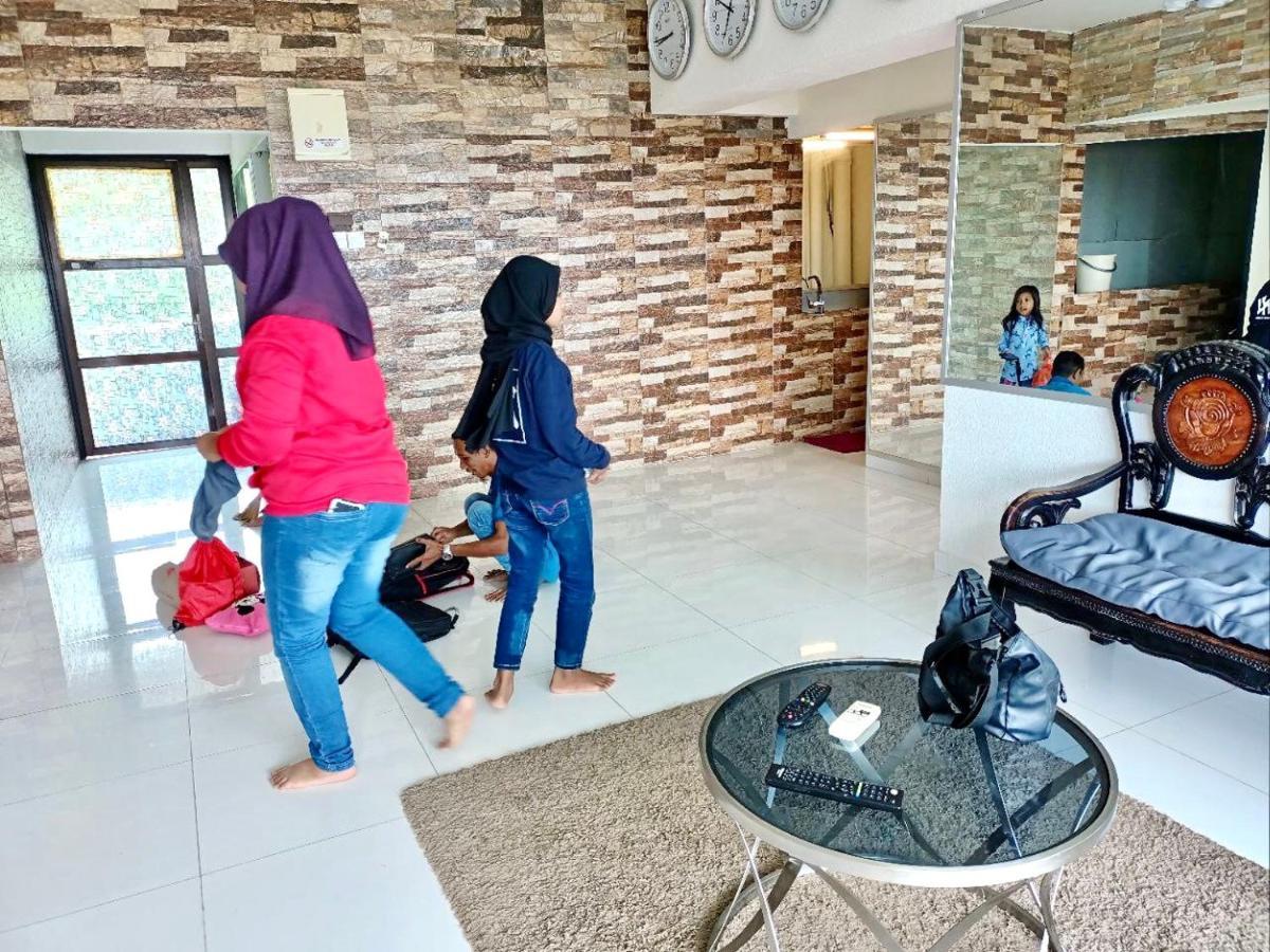 Apartment Airbnb At Sri Sayang Batu Ferringhi