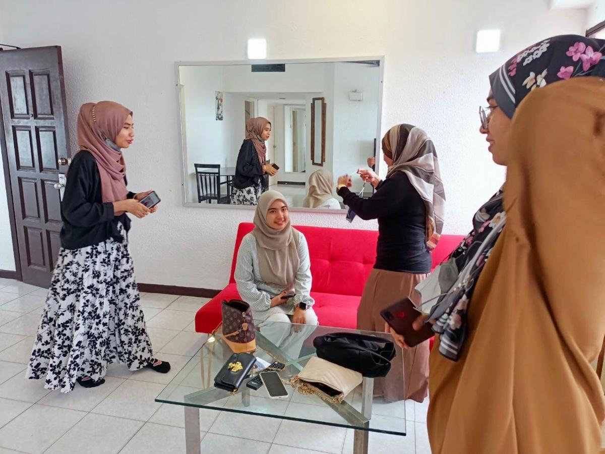 Apartment Airbnb At Sri Sayang Batu Ferringhi